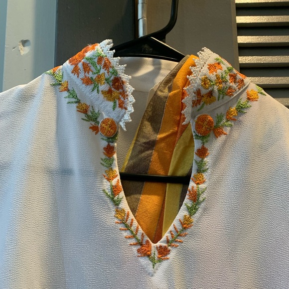 White Garment with pants (set) - Picture 1 of 3